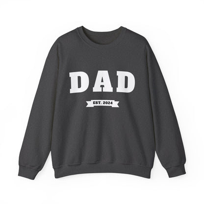 DAD EST. 2024 Heavy Blend™ Crewneck Sweatshirt